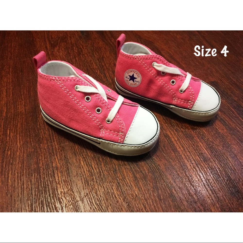 ⭐️ NEW Size 4 Pink Converse Hightop Crib Shoes